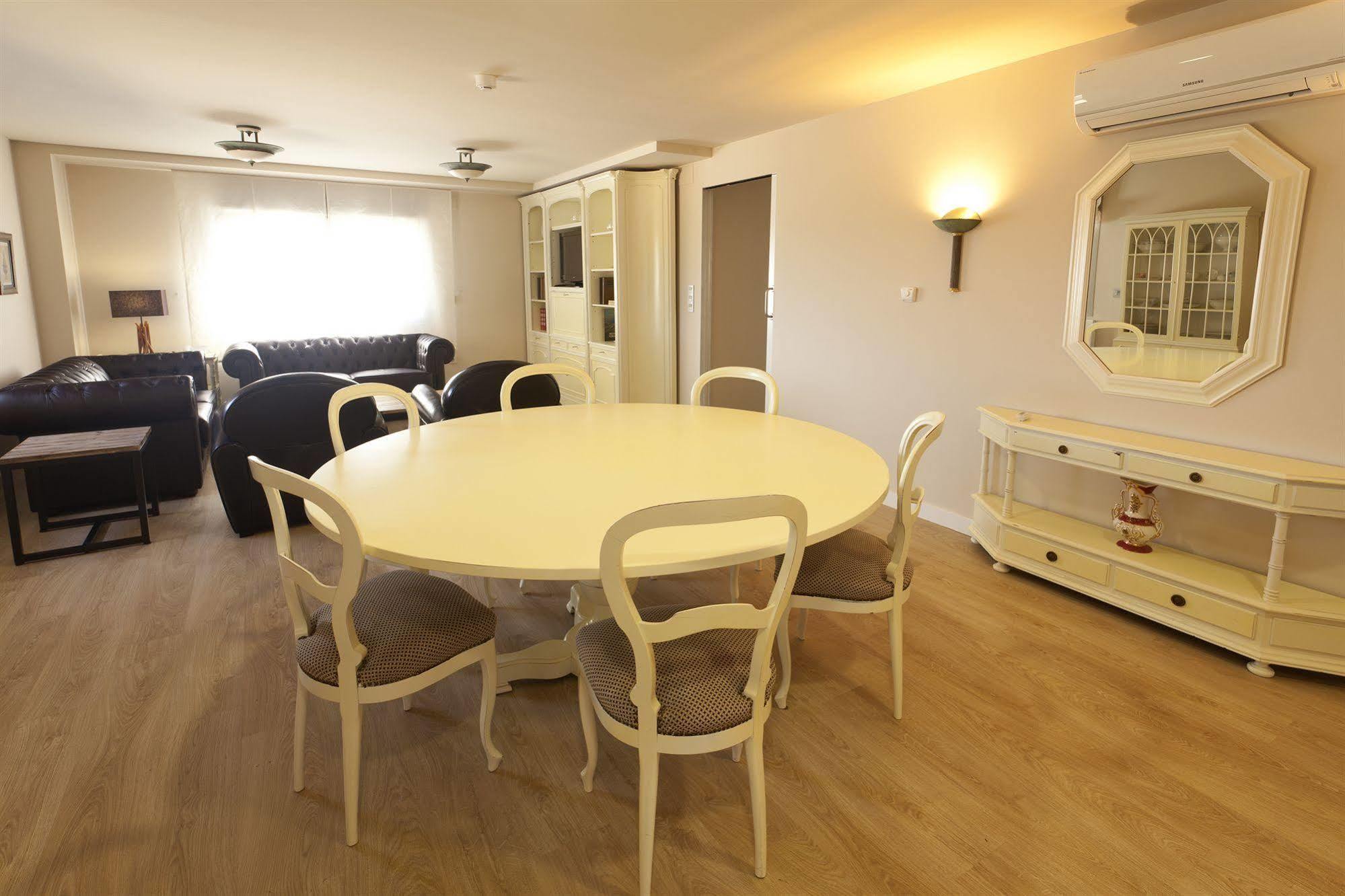 Ruralsuite Hotel Apartamentos Cascante Exterior photo