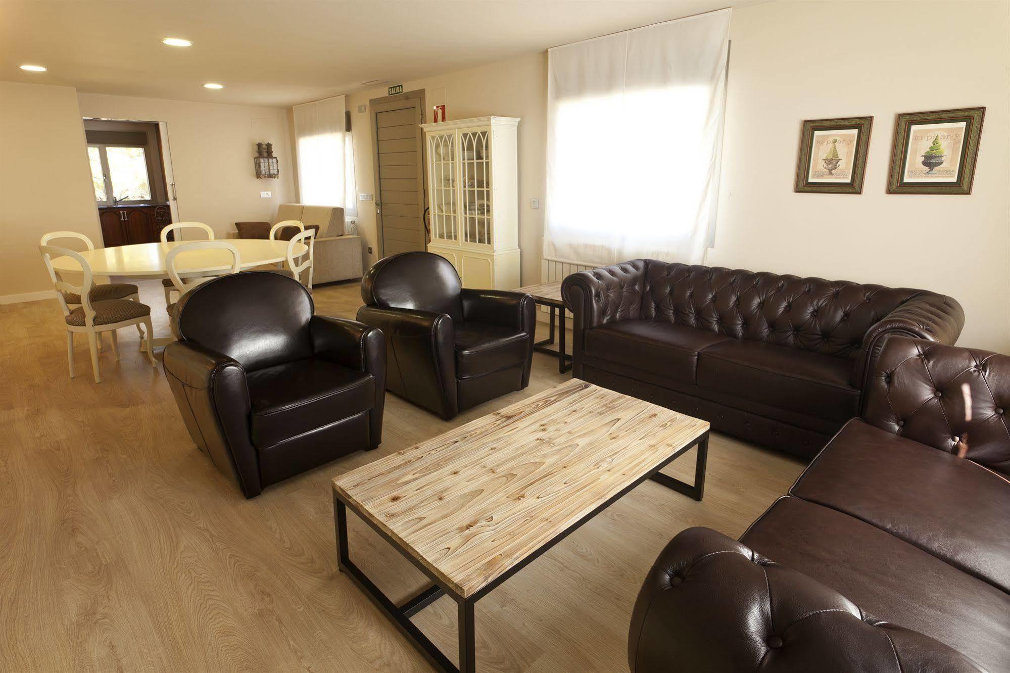 Ruralsuite Hotel Apartamentos Cascante Exterior photo